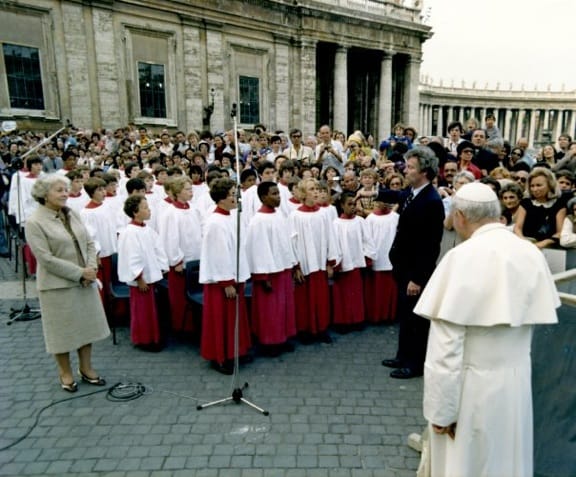 Atlanta Boy Choir Sings For Pope John Paul II How I Fell In Love With Travel (aka That Time I Sang For Pope John Paul II In The Vatican)