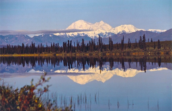 DESTINATIONS: The Call of The Wild In Denali National Park, Alaska alaskalandscape2 DESTINATIONS: The Call of The Wild In Denali National Park, Alaska