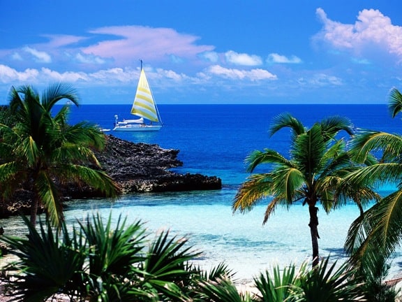 bahamas_sailboat bahamas sailboat ECO NEWS: EthicalTraveler.org Announces Developing World’s 10 Best Ethical Destinations for 2012